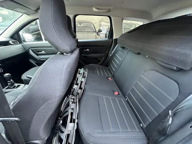 DACIA DUSTER TCe JOURNEY 4x2 l 131 PS