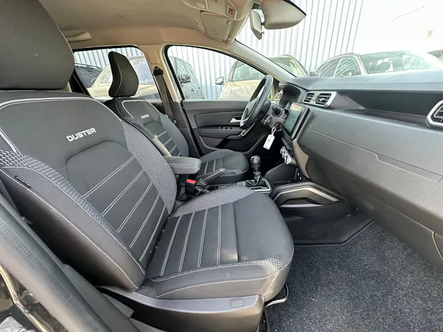 DACIA DUSTER TCe JOURNEY 4x2 l 131 PS