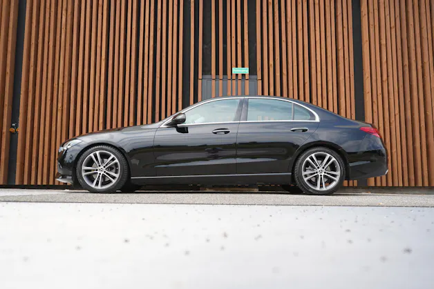MERCEDES-BENZ C 180 AVANTGARDE SPORT l 170 PS