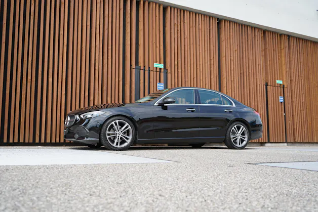 MERCEDES-BENZ C 180 AVANTGARDE SPORT l 170 PS