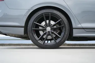 VW PASSAT VARIANT 2.0 TSI R-LINE EDITION BLACK 4MOTION DSG l 272 PS