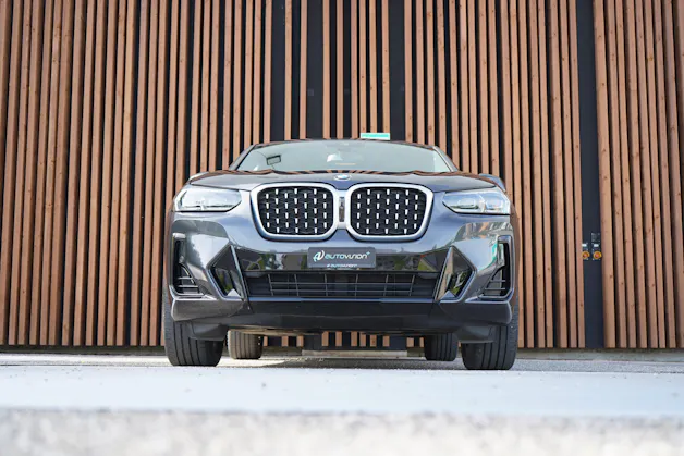 BMW X4 xDRIVE 48V 30i M SPORT PLUS STEPTRONIC l 245 PS