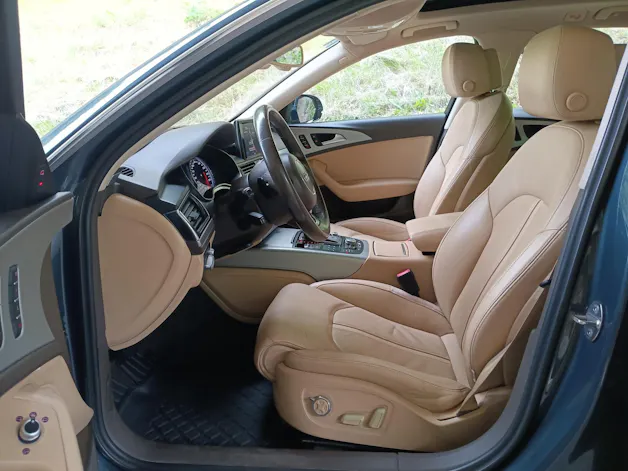 AUDI A6 Avant 3.0 TDI V6 quattro S-tronic