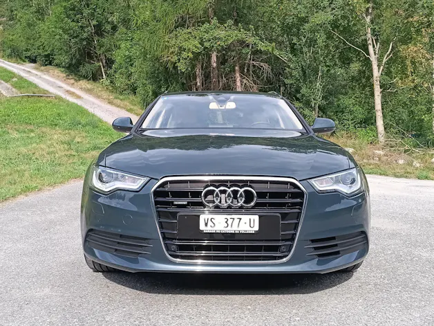 AUDI A6 Avant 3.0 TDI V6 quattro S-tronic