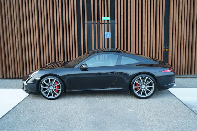 PORSCHE 911 CARRERA S PDK l 400 PS