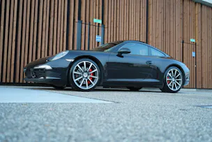 PORSCHE 911 CARRERA S PDK l 400 PS