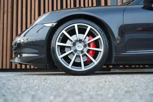 PORSCHE 911 CARRERA S PDK l 400 PS