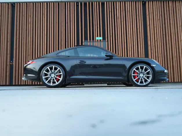PORSCHE 911 CARRERA S PDK l 400 PS