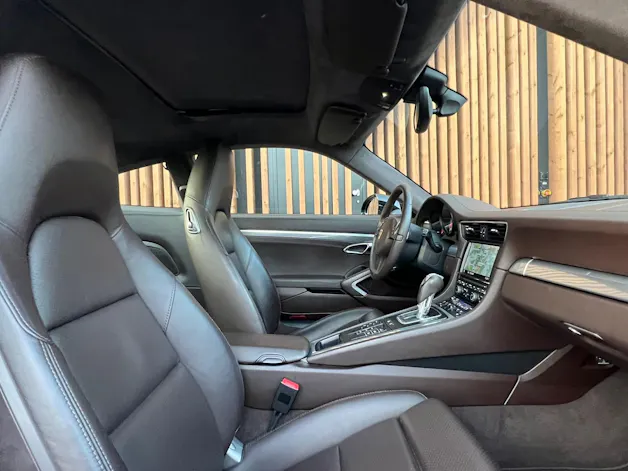 PORSCHE 911 CARRERA S PDK l 400 PS
