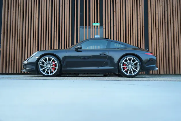 PORSCHE 911 CARRERA S PDK l 400 PS