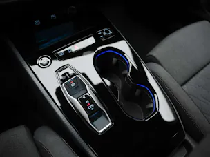 AUDI A5 Limousine 2.0 TFSI S tronic *Werksgarantie*Matrix LED*Sportsitze*Assistenten*