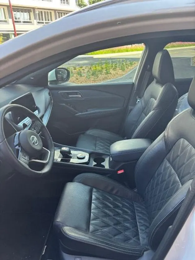 NISSAN Qashqai 1.3 DIG-T MHEV Tekna+ Xtronic 4x4