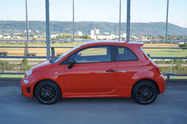 FIAT 595 1.4 16V TURBO ABARTH 595 GRAND PRIX EDITION l 165 PS