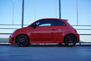 FIAT 595 1.4 16V TURBO ABARTH 595 GRAND PRIX EDITION l 165 PS