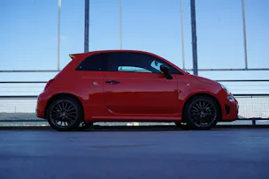 FIAT 595 1.4 16V TURBO ABARTH 595 GRAND PRIX EDITION l 165 PS