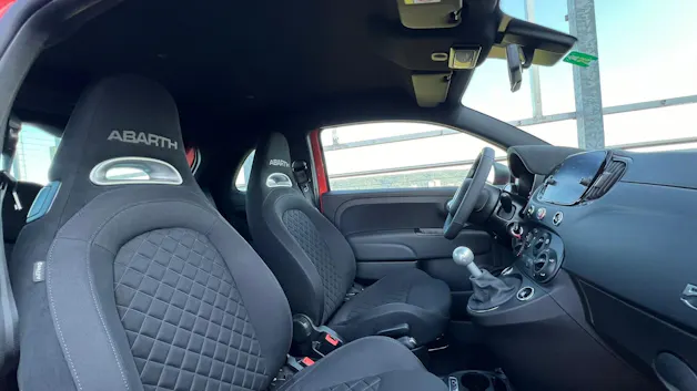 FIAT 595 1.4 16V TURBO ABARTH 595 GRAND PRIX EDITION l 165 PS