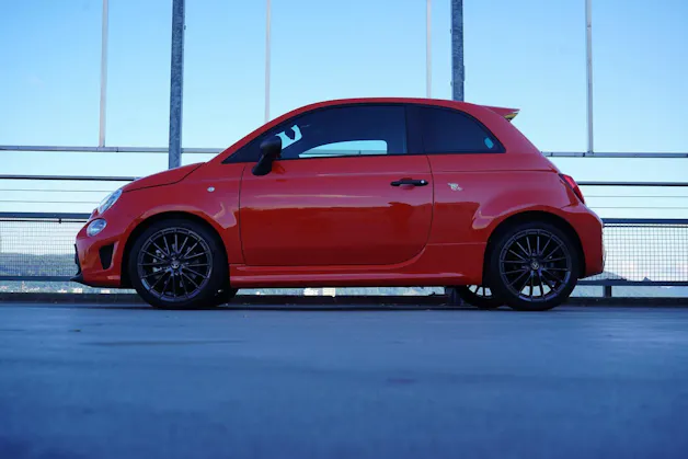 FIAT 595 1.4 16V TURBO ABARTH 595 GRAND PRIX EDITION l 165 PS