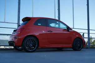 FIAT 595 1.4 16V TURBO ABARTH 595 GRAND PRIX EDITION l 165 PS