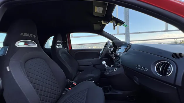 FIAT 595 1.4 16V TURBO ABARTH 595 GRAND PRIX EDITION l 165 PS