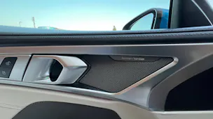BMW 840d xDRIVE STEPTRONIC SPORT l 320 PS
