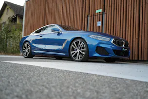 BMW 840d xDRIVE STEPTRONIC SPORT l 320 PS