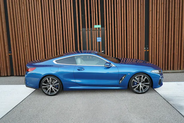 BMW 840d xDRIVE STEPTRONIC SPORT l 320 PS