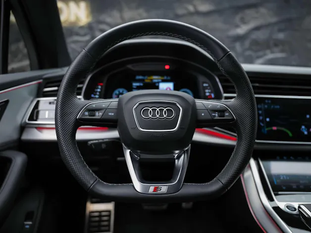 AUDI Q7 50 TDI quattro S Line tiptronic *22" Felgen*Werksgarantie*7 Sitze*Panorama*Head-Up*