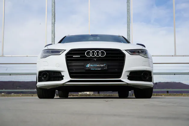 AUDI A6 AVANT 3.0 BiTDI V6 QUATTRO COMPETITION BLACK TIPTRONIC l 326 PS