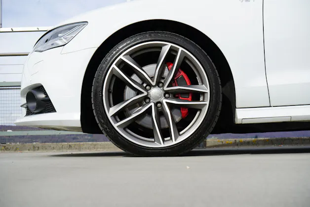 AUDI A6 AVANT 3.0 BiTDI V6 QUATTRO COMPETITION BLACK TIPTRONIC l 326 PS