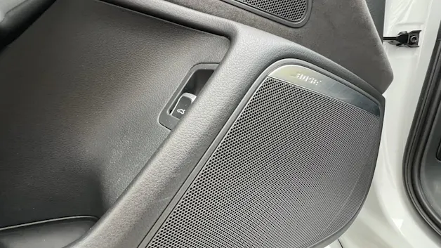 AUDI A6 AVANT 3.0 BiTDI V6 QUATTRO COMPETITION BLACK TIPTRONIC l 326 PS