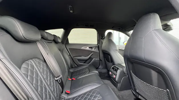 AUDI A6 AVANT 3.0 BiTDI V6 QUATTRO COMPETITION BLACK TIPTRONIC l 326 PS