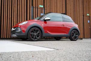 OPEL ADAM 1.4 ECOFLEX BLACK JACK EASYTRONIC l 84 PS