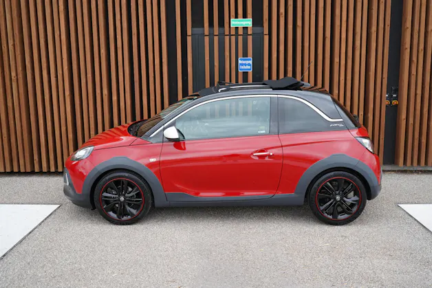 OPEL ADAM 1.4 ECOFLEX BLACK JACK EASYTRONIC l 84 PS