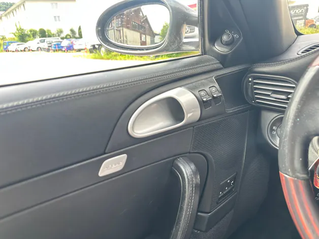 PORSCHE 911 CARRERA 4S WLS TIPTRONIC l 381 PS