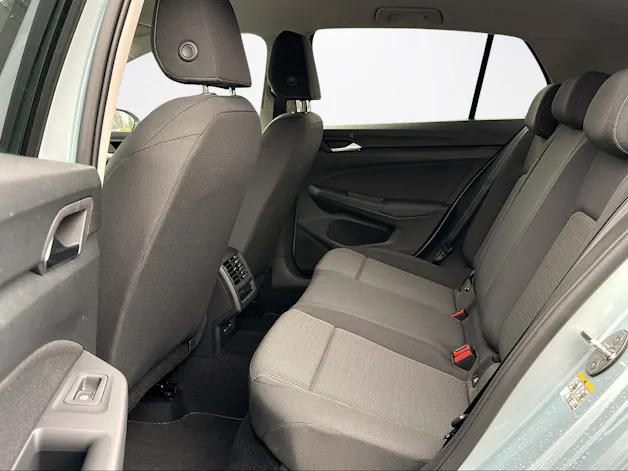 VW Golf Basis 1.5eTSI 115 CH