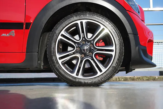 MINI COUNTRYMAN JOHN COOPER WORKS ALL4 l 218 PS