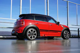 MINI COUNTRYMAN JOHN COOPER WORKS ALL4 l 218 PS