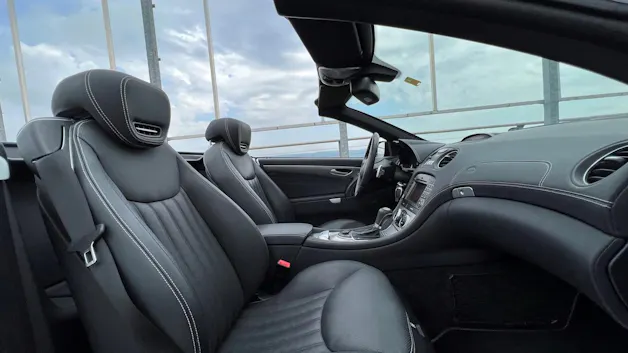 MERCEDES-BENZ SL 500 7G-TRONIC AMG SPORT l 388 PS