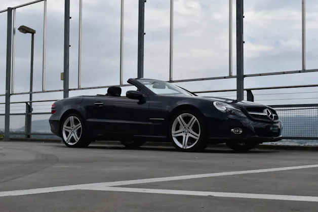 MERCEDES-BENZ SL 500 7G-TRONIC AMG SPORT l 388 PS