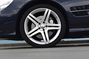 MERCEDES-BENZ SL 500 7G-TRONIC AMG SPORT l 388 PS