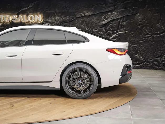 BMW 430d xDrive Gran Coupé M Sport Steptronic *Werksgarantie*20"Felgen*Panorama*AHK*