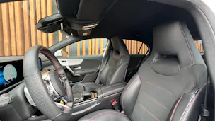 MERCEDES-BENZ A 180 AMG LINE 7G-DCT l 136 PS