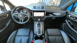 PORSCHE MACAN S PDK l 354 PS