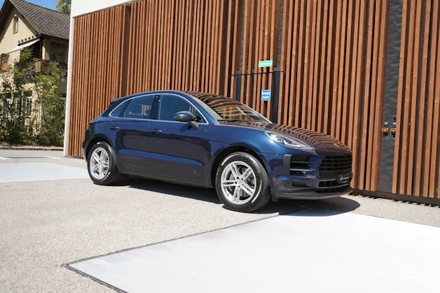 PORSCHE MACAN S PDK l 354 PS