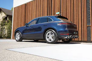 PORSCHE MACAN S PDK l 354 PS