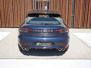 PORSCHE MACAN S PDK l 354 PS
