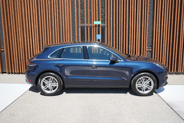 PORSCHE MACAN S PDK l 354 PS