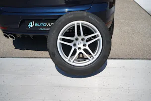 PORSCHE MACAN S PDK l 354 PS