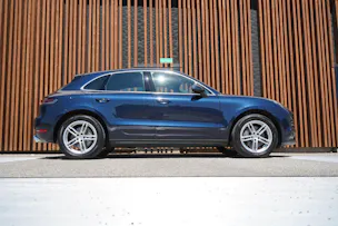 PORSCHE MACAN S PDK l 354 PS