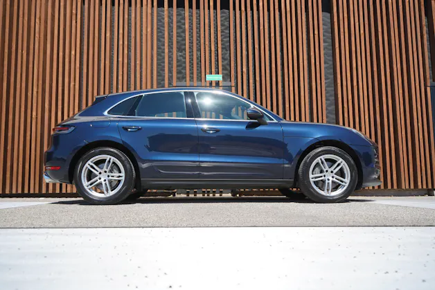 PORSCHE MACAN S PDK l 354 PS
